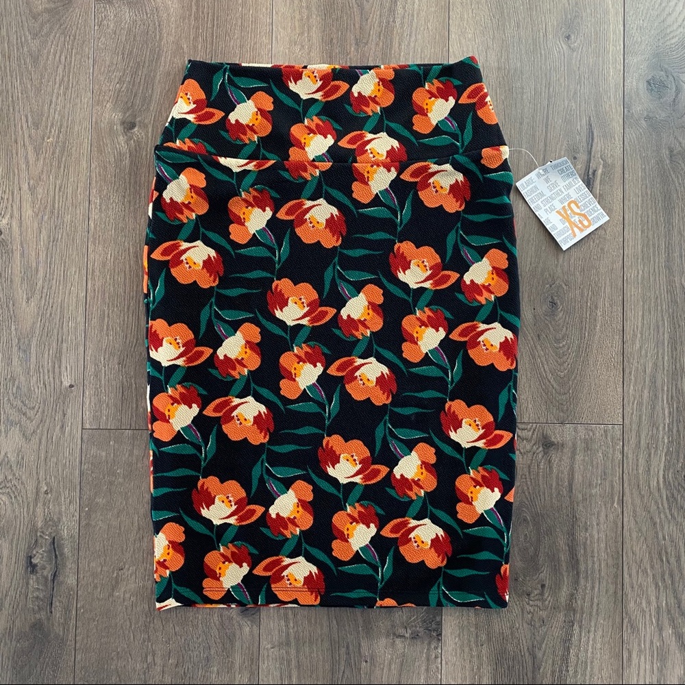 LuLaRoe Cassie Pencil Skirt